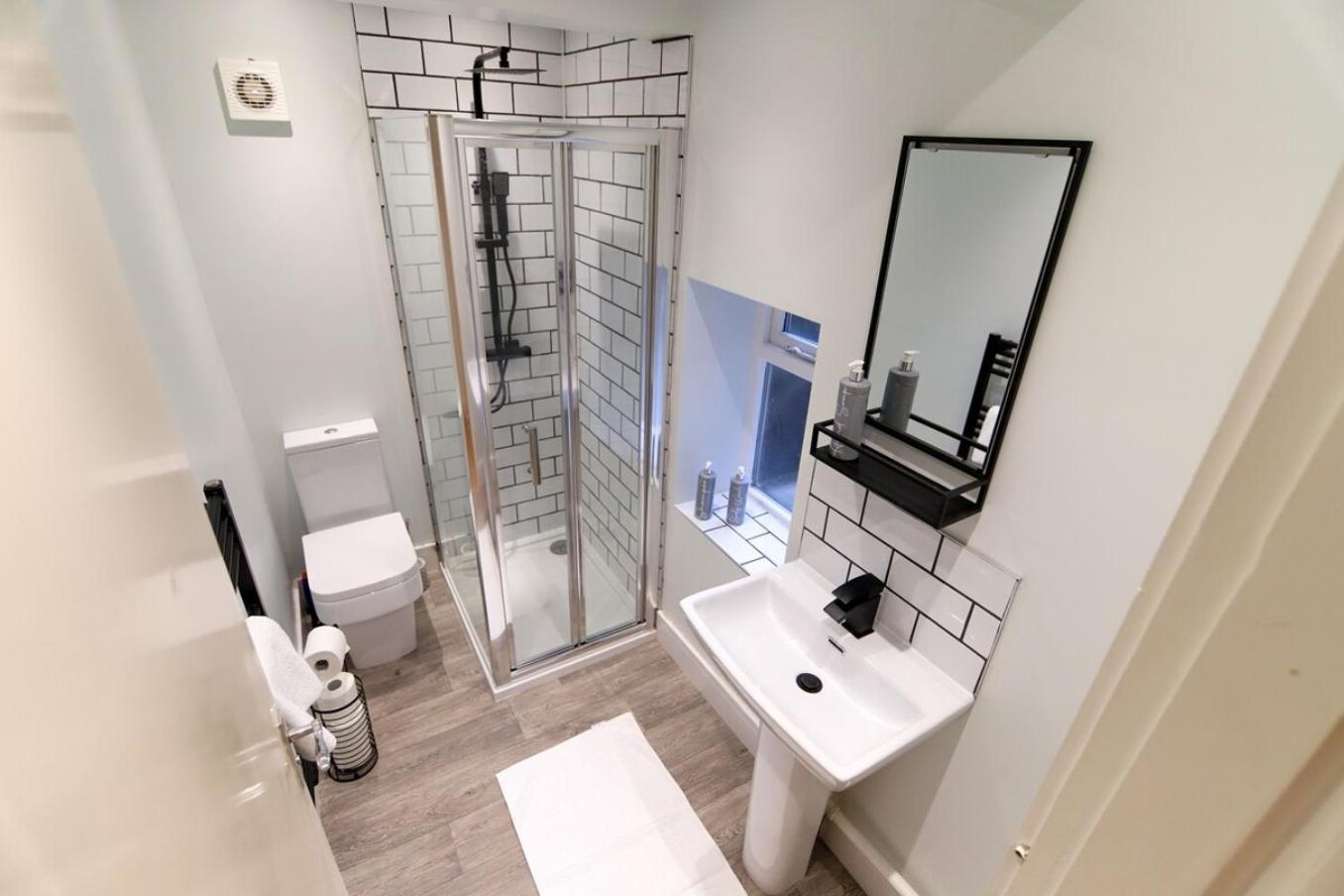 New- Modern 2Br Apt Wifi Sleep5 City Centre Σέφιλντ Εξωτερικό φωτογραφία