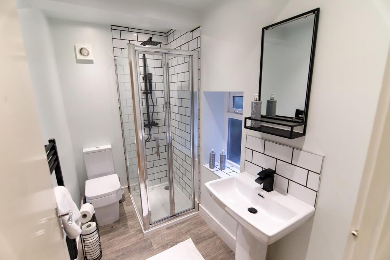 New- Modern 2Br Apt Wifi Sleep5 City Centre Σέφιλντ Εξωτερικό φωτογραφία